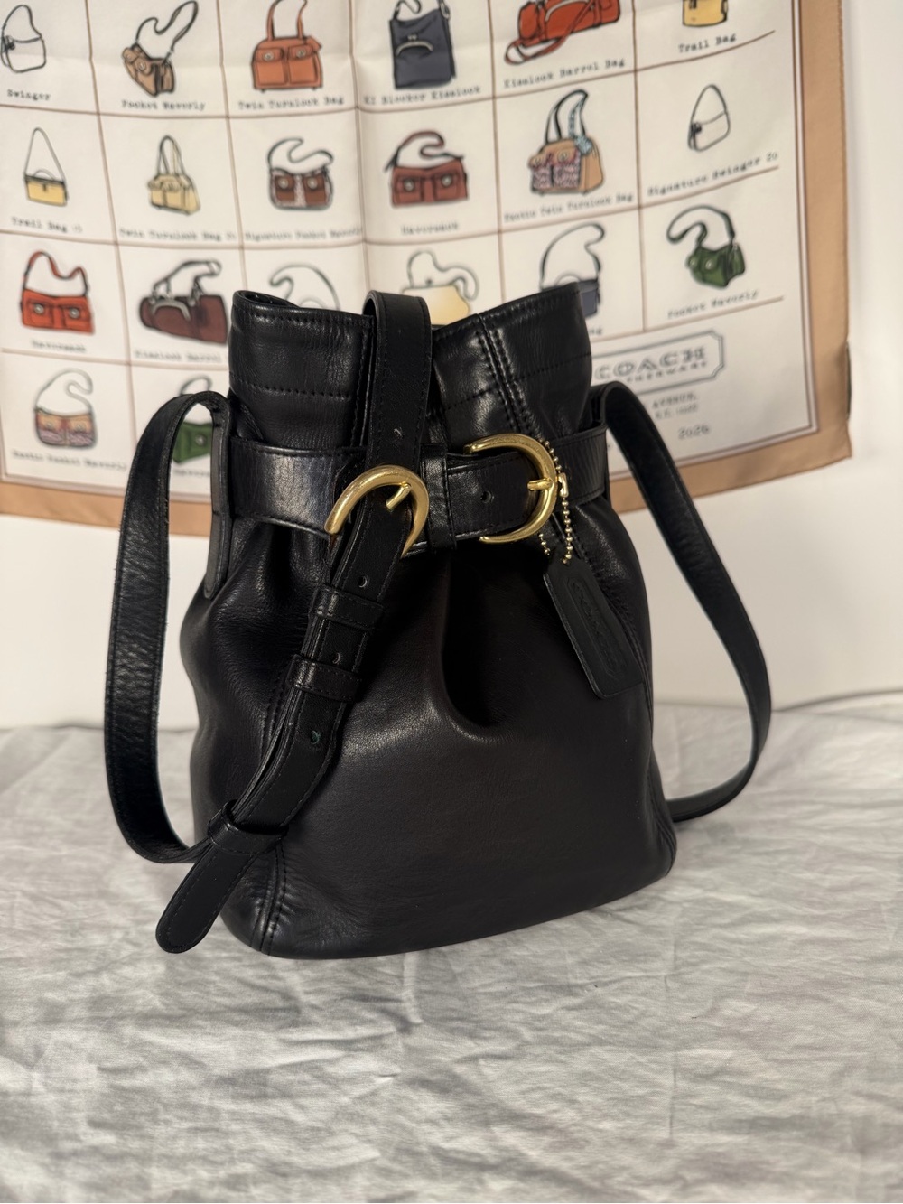 Vintage Coach Soho Belted Pouch Bucket Crossbody Bag Black Leather 4156 USA